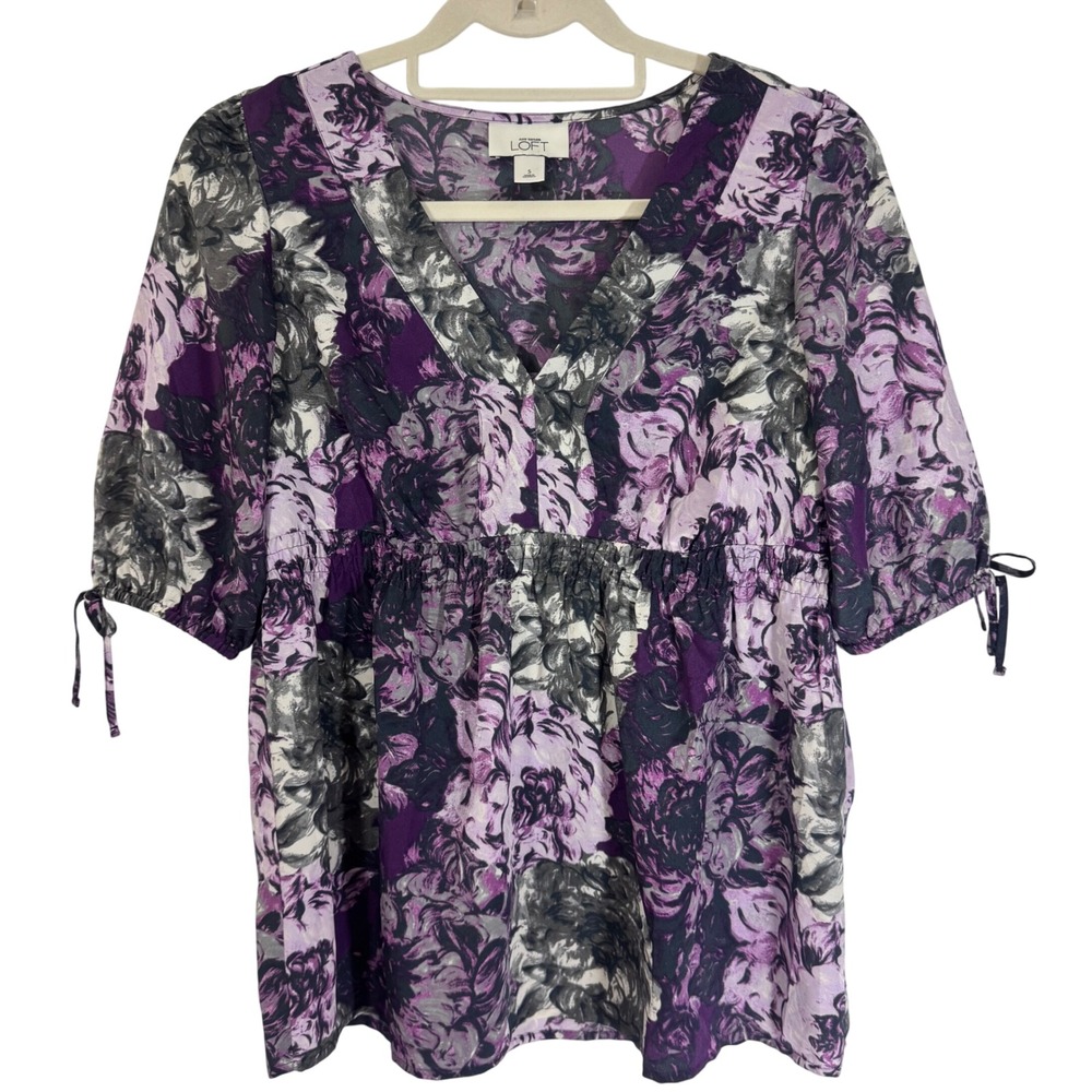 LOFT Floral Women Print V-Neck Blouse Top Size‎ S Purple & Gray Elastic Waist